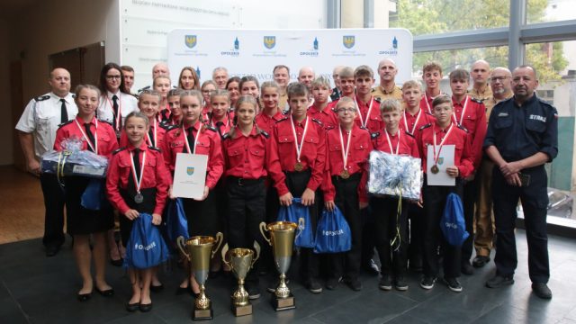 Młodzi strażacy z sukcesami