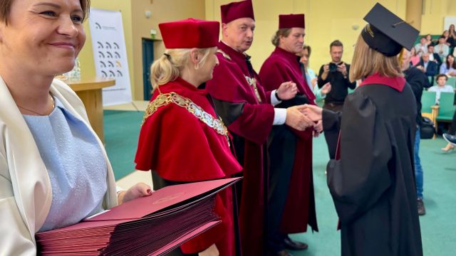 Absolwenci - lekarze