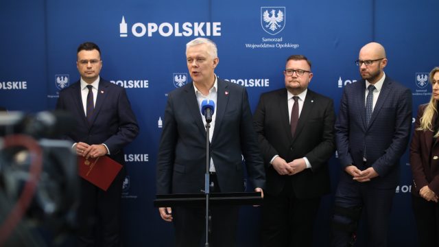 Podpisanie umowy w CMJW