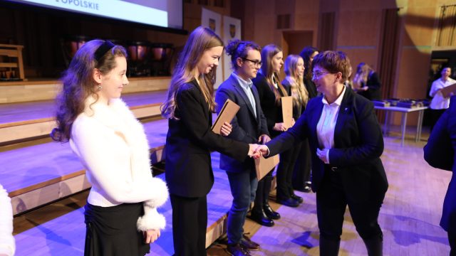 Stypendia marszałkowskie