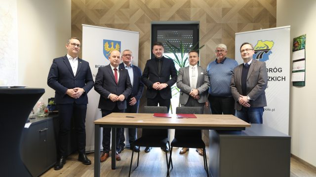 Umowa na budowę ronda na obwodnicy Grodkowa