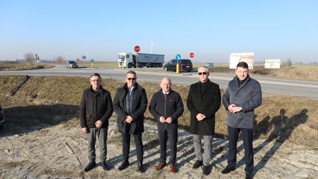 Umowa na budowę ronda na obwodnicy Grodkowa