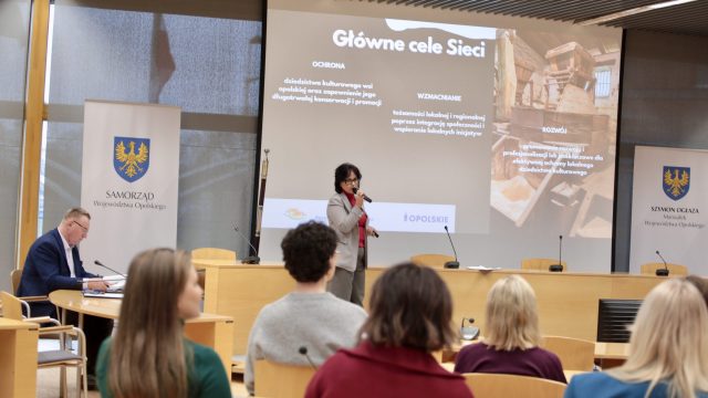 Powstaje sieć izb regionalnych