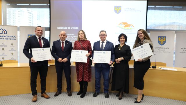 Wręczenie tablic MIS