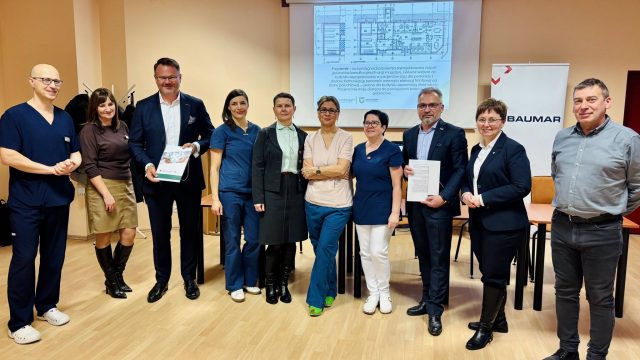 Podpisanie umowy na rozbudowę bloku operacyjnego