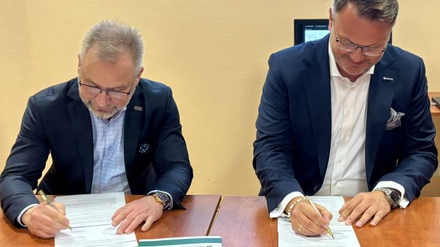 Podpisanie umowy na rozbudowę bloku operacyjnego