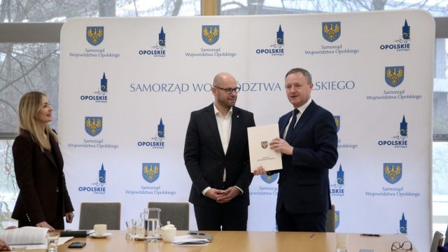 Przekazanie umów MBO