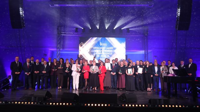 Laury Umiejętności i Kompetencji