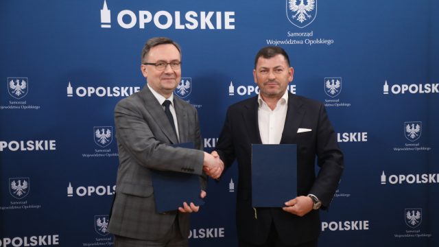 Podpisanie umowy na przebudowę mostu w Naroku