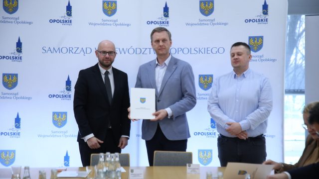 Umowy na rozwój infrastruktury sportowej