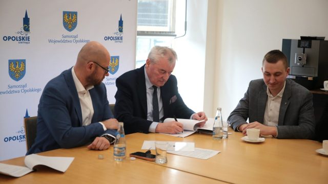 Umowa z LZS Dobrzeń