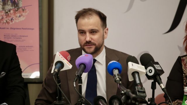 O festiwalu Kwitnące azalie