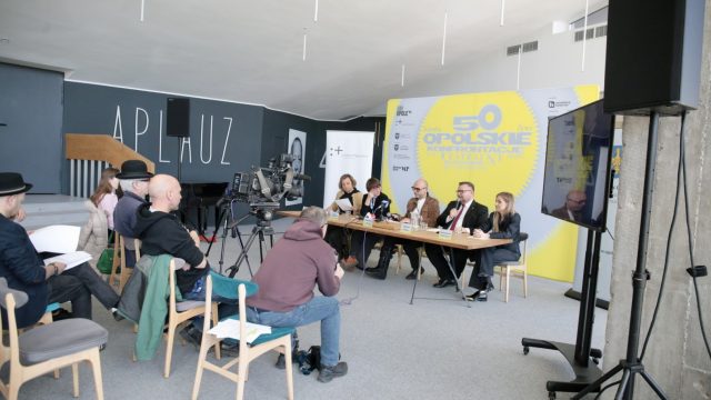 Konferencja prasowa przed konfrontacjami