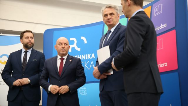 Umowa dla Politechniki Opolskiej