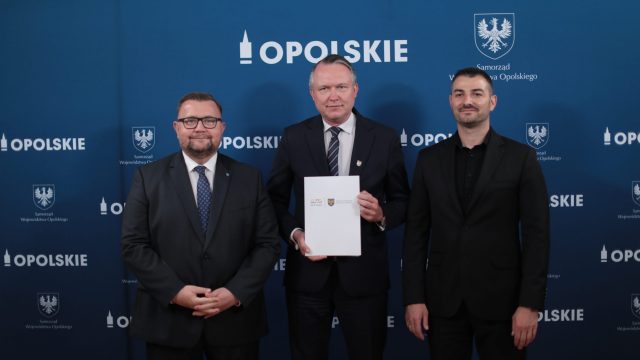 Ostatnie umowy po powodzi